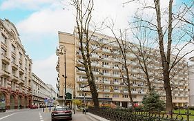 Apartment Warsaw Kredytowa by Renters